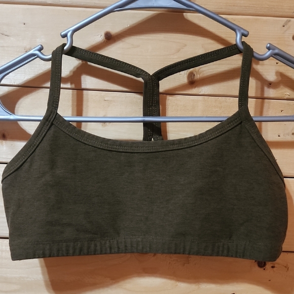 Beyond Yoga Sports Bra Size Small - Picture 1 of 5